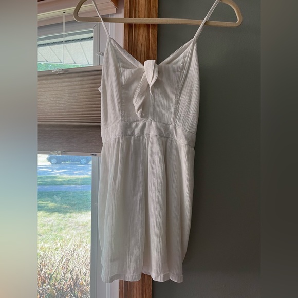 Aerie white romper - Picture 3 of 4